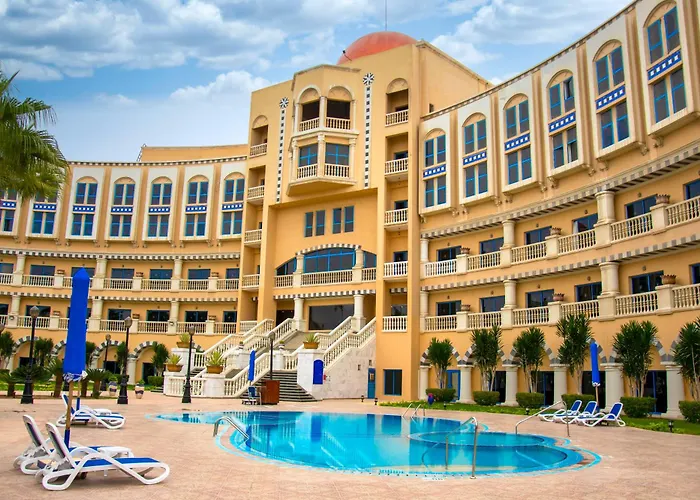 فندق هلنان دريم لاند
